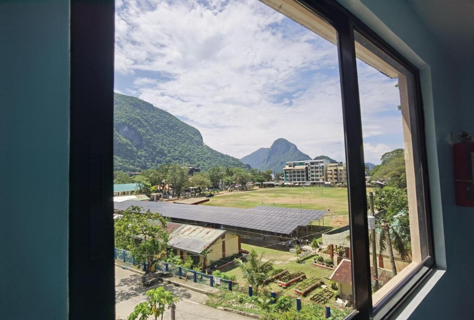 Amos Pili Tree Inn Powered By Cocotel El Nido Luaran gambar