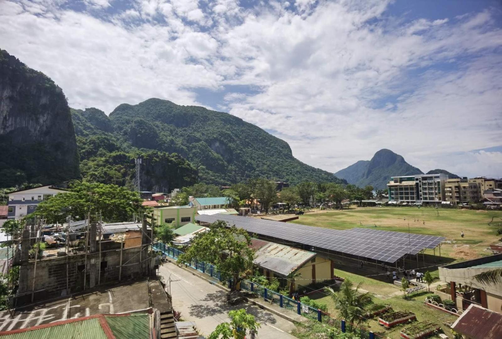Amos Pili Tree Inn Powered By Cocotel El Nido Luaran gambar